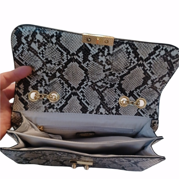 BCBG Snakeskin Chain Purse - Picture 10 of 14